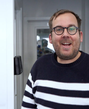 C0168 00 01 52 35 Still001