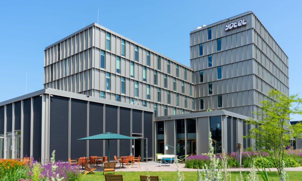 Ritsscreen V550 projectzonwering