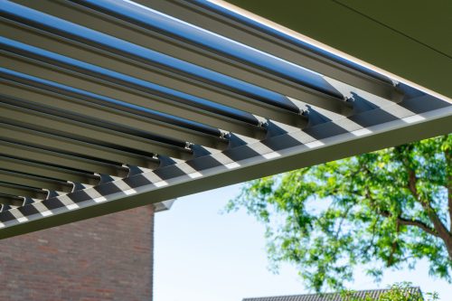 12 V870 Arezzo overstek V550