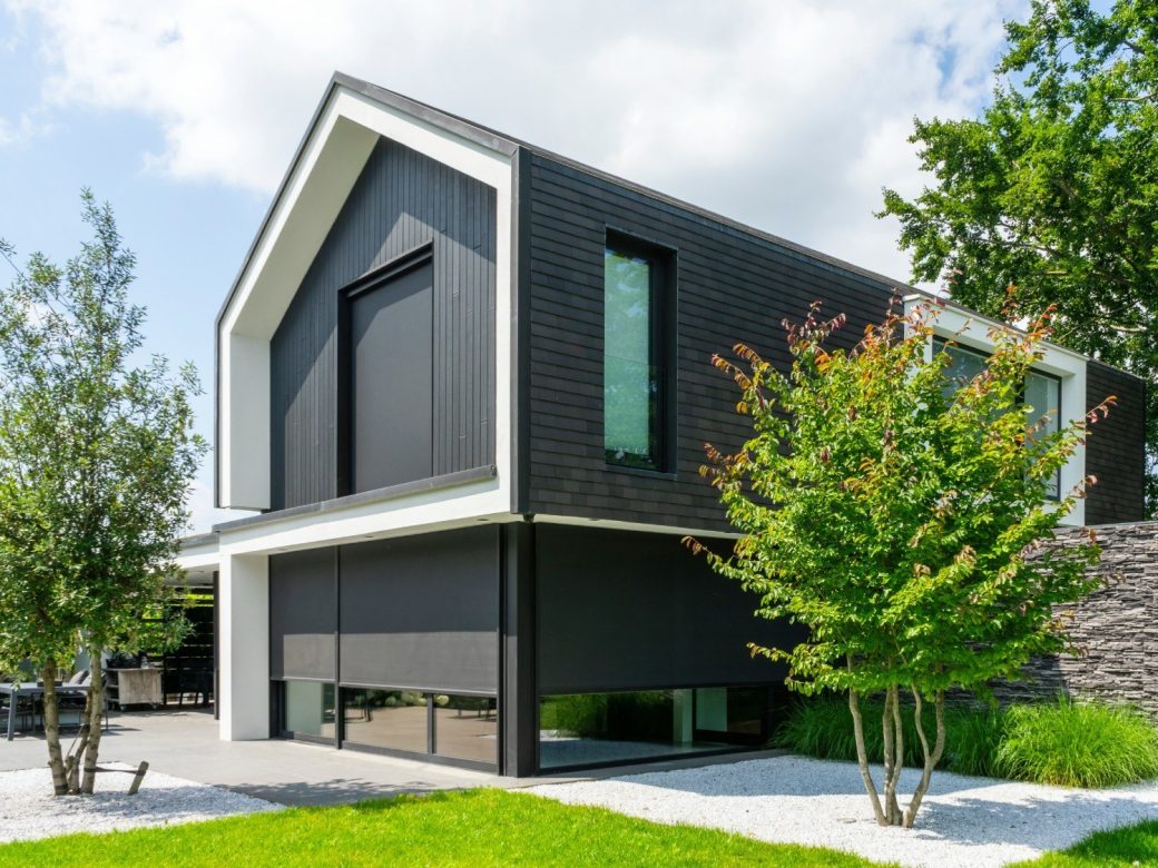 Solarscreens op zonne energie 2022 07 28 120106 ifbg